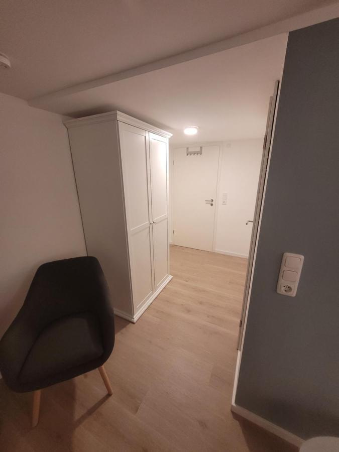 Zimmer Im Souterrain Mit Eigenem Bad Celle Exteriér fotografie